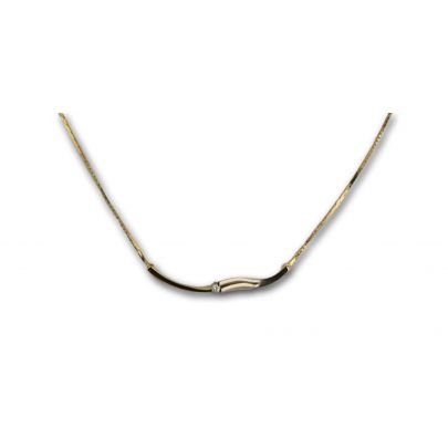 Bicolor gouden choker met diamant 43 cm. Goud