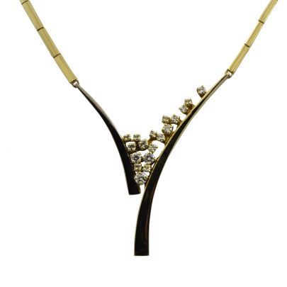 Bicolor gouden choker met diamant 47 cm. Goud