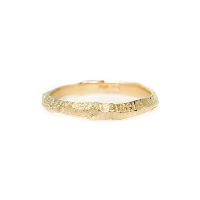 Liesbeth Busman geelgouden Rock ring 3 mm. Goud Liesbeth Busman