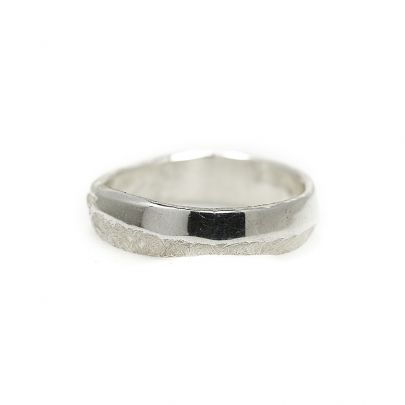 Liesbeth Busman zilveren Earth & River ring Zilver Liesbeth Busman