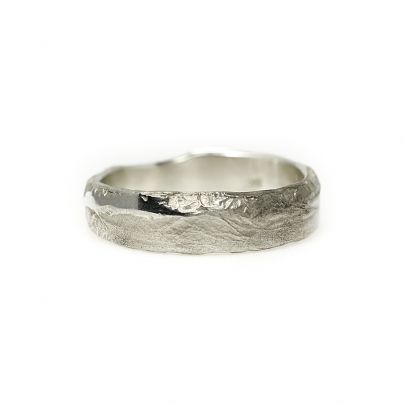 Liesbeth Busman zilveren Earth Canyon ring Zilver Liesbeth Busman