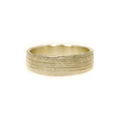 Liesbeth Busman geelgouden Symbiosis ring Goud Liesbeth Busman