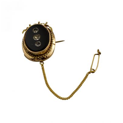 Geelgouden broche met onyx en simili, Nederland ca. 1870, Nederland ca. 1870